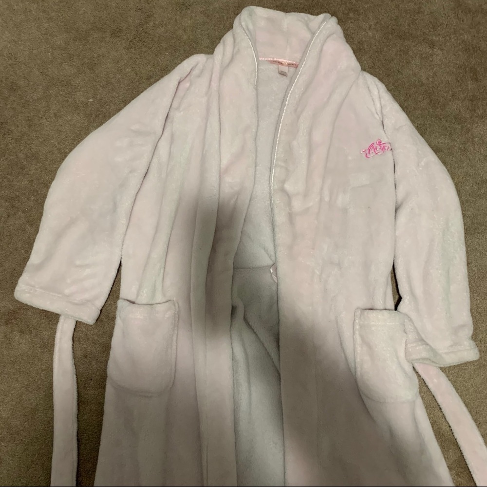 Women's Pink Fleece Robe - Picture 3 of 12